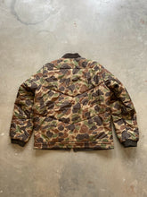 Load image into Gallery viewer, Vintage Trophy Club Duck Camo Puffer Jacket (L)