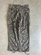 Load image into Gallery viewer, Vintage Mossy Oak Treestand Camo Pants (XL)