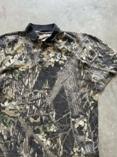 Load image into Gallery viewer, Vintage Mossy Oak Breakup Camo Polo Shirt (XL)