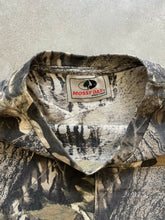 Load image into Gallery viewer, Vintage Mossy Oak Breakup Camo Long Sleeve Shirt (S)