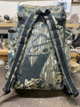 Load image into Gallery viewer, Vintage Boyt Harness Co. Mossy Oak Hunting Bacpack, Waterflow Accessories