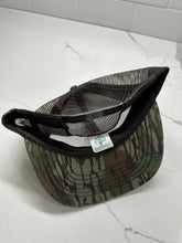 Load image into Gallery viewer, Greenleaf Mesh SnapBack