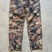 Load image into Gallery viewer, Vintage Mossy Oak Forest Floor Camo Nylon Pants (S)