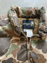 Load image into Gallery viewer, Vintage Browning Duck Camo Puffer Vest (M)