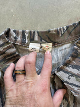 Load image into Gallery viewer, Vintage Realtree Camo 3-Pocket Shirt (XL)
