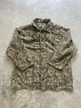 Load image into Gallery viewer, Vintage Trebark Camo Lightweight Jacket (2XL)