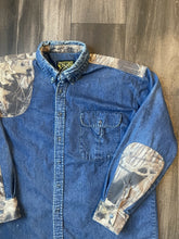 Load image into Gallery viewer, Vintage Scottish Greys 1st Generation Mossy Oak Breakup Camo Shirt (XL)