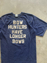 Load image into Gallery viewer, Vintage “ Bow Hunters Have Longer Bows” T-Shirt (S)