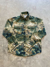 Load image into Gallery viewer, Vintage Black Brush Camo Button Up Shirt (L)