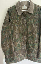 Load image into Gallery viewer, 80’s Mossy Oak Greenleaf Gray Corduroy Collar Jacket (XL) 🇺🇸