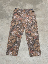 Load image into Gallery viewer, Vintage 90’s Mossy Oak Fall Foliage Adjustable Pants (Medium)