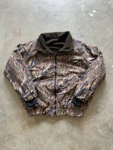 Load image into Gallery viewer, Vintage Mossy Oak Treestand Camo Jacket (XL)