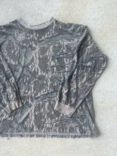 Load image into Gallery viewer, Vintage Mossy Oak Treestand Camo Longsleeve Shirt (XL)