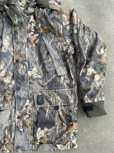 Load image into Gallery viewer, Vintage Browning MossyOak Breakup Camo Hydro Suede Gore-Tex Jacket (M)