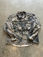 Load image into Gallery viewer, Vintage Mossy Oak Breakup Camo Chamois Shirt (2XL)
