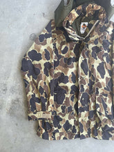 Load image into Gallery viewer, Vintage Columbia Duck Camo Wader Jacket (L)