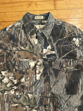 Load image into Gallery viewer, Vintage Browning MossyOak Breakup Camo Short Sleeve Button-Up (L)