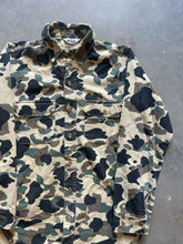 Load image into Gallery viewer, Vintage Woolrich Duck Camo Button-Up Shirt (M)