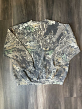 Load image into Gallery viewer, Vintage Mossy Oak Breakup Camo Blank Cotton Crewneck (XL/2XL)