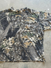 Load image into Gallery viewer, Vintage Mossy Oak Breakup Camo T-Shirt (XL)