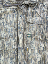 Load image into Gallery viewer, Vintage Remington MossyOak Original Bottomland Camo Wader Jacket (XL)