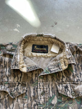 Load image into Gallery viewer, Vintage Distressed Mossy Oak Greenleaf Camo Chamois Shirt (L)