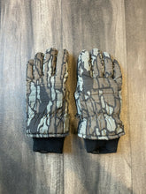 Load image into Gallery viewer, 1990’s Winchester Trebark Camo Insulated Gloves (L)