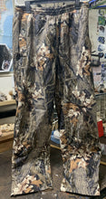 Load image into Gallery viewer, Vintage Mossy Oak Rain Tamer hunting suit