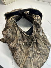 Load image into Gallery viewer, Bottomland 5Panel SnapBack W/Mask