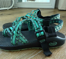 Load image into Gallery viewer, Women's Multi Strap Chaco