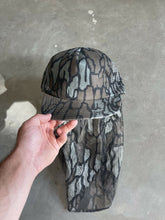 Load image into Gallery viewer, Vintage Trebark Camo Hat With Mask