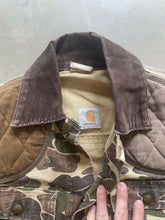Load image into Gallery viewer, Vintage Carhartt Duck Camo Jacket (S)