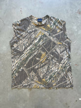 Load image into Gallery viewer, Vintage Mossy Oak Shadow Branch Camo Sleeveless Shirt (L)