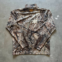 Load image into Gallery viewer, Under Armor Mossy Oak Duck Blind Shirt (S)