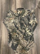Load image into Gallery viewer, Vintage Mossy Oak Breakup Camo Button-Up Shirt (S)