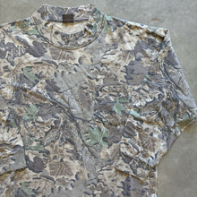 Load image into Gallery viewer, Vintage Realtree Advantage Camo Shirt (L)