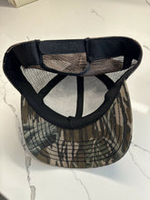 Load image into Gallery viewer, 90’s Mossy Oak Treestand 6Panel Mesh Snapback Hat 🇺🇸