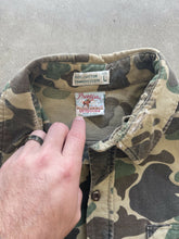 Load image into Gallery viewer, Vintage Duck Camo Chamois Shirt (L)