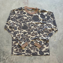 Load image into Gallery viewer, Vintage Duck Camo Shirt (M)