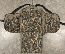 Load image into Gallery viewer, 90’s Gander Mountain Mossy Oak Treestand Strap Vest (M/L) 🇺🇸