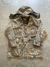 Load image into Gallery viewer, Vintage Realtree Advantage Camo Jacket (XL)