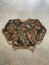 Load image into Gallery viewer, Vintage Mossy Oak Fall Foliage Camo Crewneck (XL)