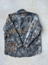 Load image into Gallery viewer, Vintage Realtree Camo Chamois Shirt (L)