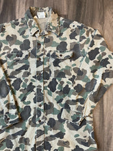 Load image into Gallery viewer, Vintage Distressed Duck Camo Chamois Shirt (L)