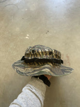 Load image into Gallery viewer, Vintage Realtree Camo Boonie Hat (7)