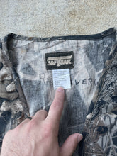 Load image into Gallery viewer, Vintage Saftbak Mossy Oak Breakup Camo Game Vest (XL)