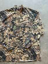 Load image into Gallery viewer, Vintage Mossy Oak Forest Floor Camo Mockneck Shirt (XL)