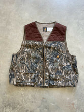 Load image into Gallery viewer, Vintage Carhartt Mossy Oak Treestand Camo Bird Hunting Vest (2XL)