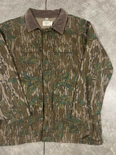 Load image into Gallery viewer, 80’s Mossy Oak Greenleaf Gray Corduroy Collar Jacket (XL) 🇺🇸