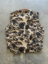 Load image into Gallery viewer, Vintage Duck Camo Vest (L)